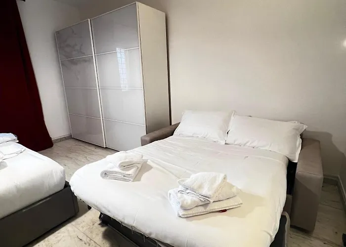 Cozy Libia Rome